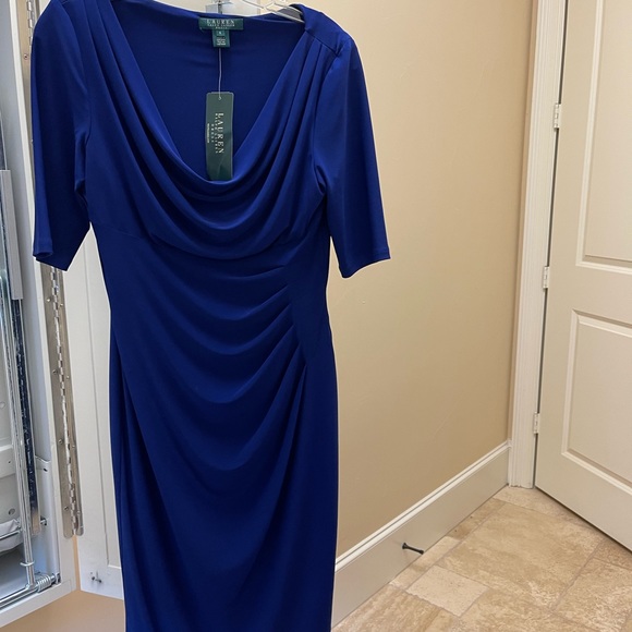 Brand new Lauren Dress - Picture 3 of 5